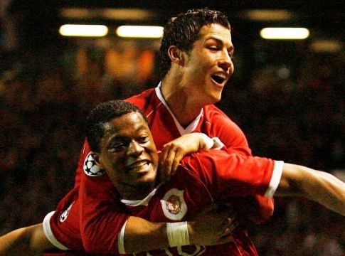 Ο Εβρά… τρολάρει τον Ρονάλντο για την φωτογραφία του (pic)