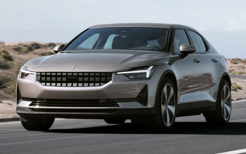 Nέα βασική έκδοση για το Polestar 2