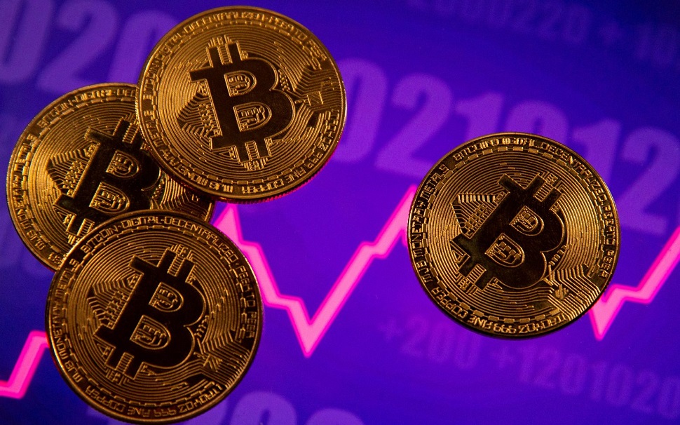 Bitcoin : «Βουτιά» 15% για το κρυπτονόμισμα