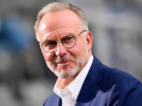 Ρουμενίγκε : «Ο Ανιέλι δεν σηκώνει το τηλέφωνο»