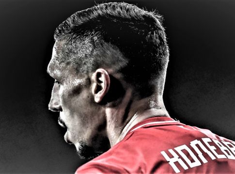 Ασ’ τον τρελό στην τρέλα του ή αλλιώς, Χοσέ Χολέμπας…