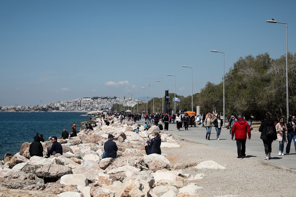 Κορωνοϊός : Πού εντοπίζονται τα 1.606 κρούσματα – Δείτε αναλυτικά τον χάρτη της διασποράς