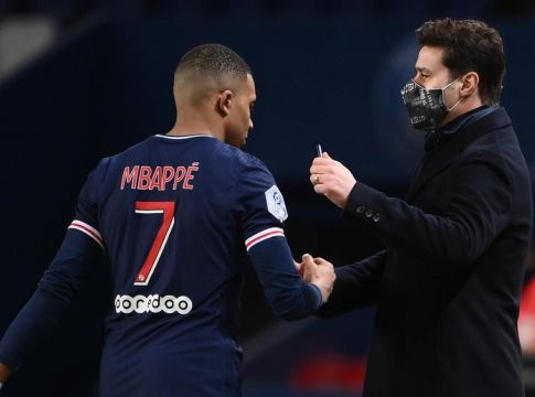 Ποκετίνο – «Δεν φεύγει ο Εμπαπέ»