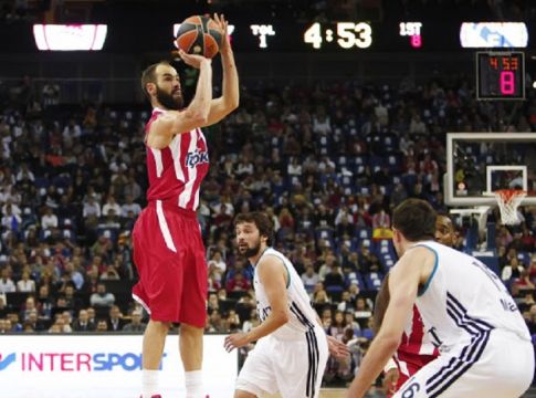 Ρεάλ – Ολυμπιακός : Όταν η «Βασίλισσα» συναντά τον «Βασιλιά» (vids)