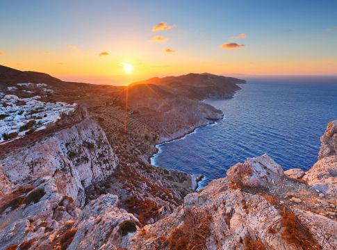 Ξεκινά οριζόντιος εμβολιασμός των κατοίκων στα νησιά – Τι περιλαμβάνει το σχέδιο