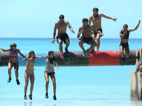 Αποκάλυψη: Ποιος παίκτης του Survivor είδε φωτογραφίες του σε site γνωριμιών (vid)