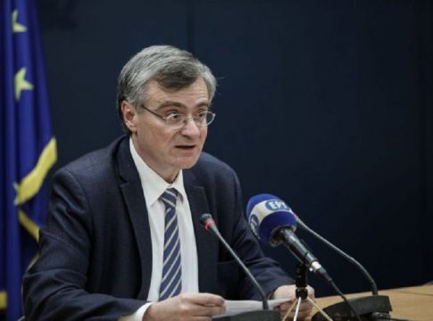 Ο Τσιόδρας ξεκαθαρίζει: Ο κορωνοϊός είναι εδώ για να μείνει – Εμβόλιο μια φορά τον χρόνο και… έξυπνα μέτρα