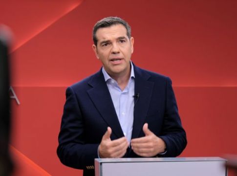 Όταν ο Αλέξης Τσίπρας… μπέρδεψε τον Γιώργο Παπαδάκη με τον Κυριάκο Μητσοτάκη (vid)