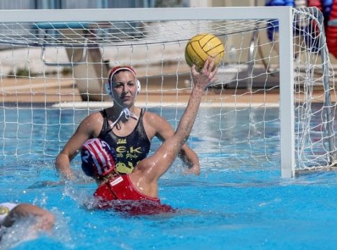 Ο Ολυμπιακός «βούλιαξε» την ΑΕΚ (18-5)