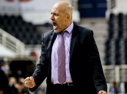 Λυκογιάννης : «Να είμαστε ανταγωνιστικοί κόντρα στον Παναθηναϊκό»