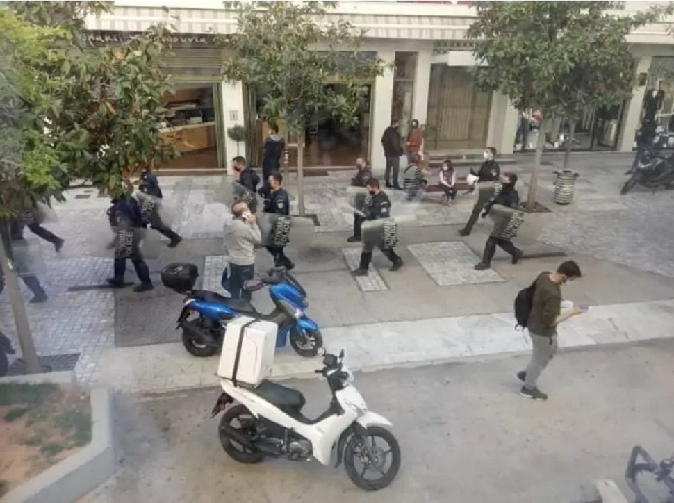 Περιστέρι : Αστυνομική επιχείρηση στην Βεάκη για αποτροπή των κορωνοπάρτι (vid+pics)