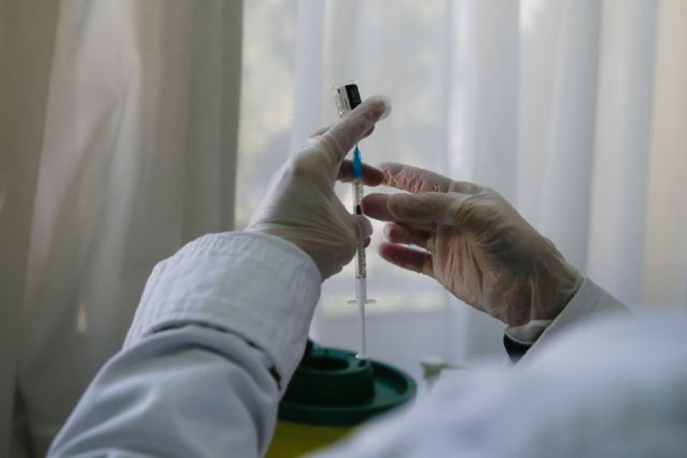 Κορωνοϊός : Έως και 3 ώρες δικαιολογημένη απουσία από την εργασία όσων έχουν κλεισμένο ραντεβού για εμβολιασμό