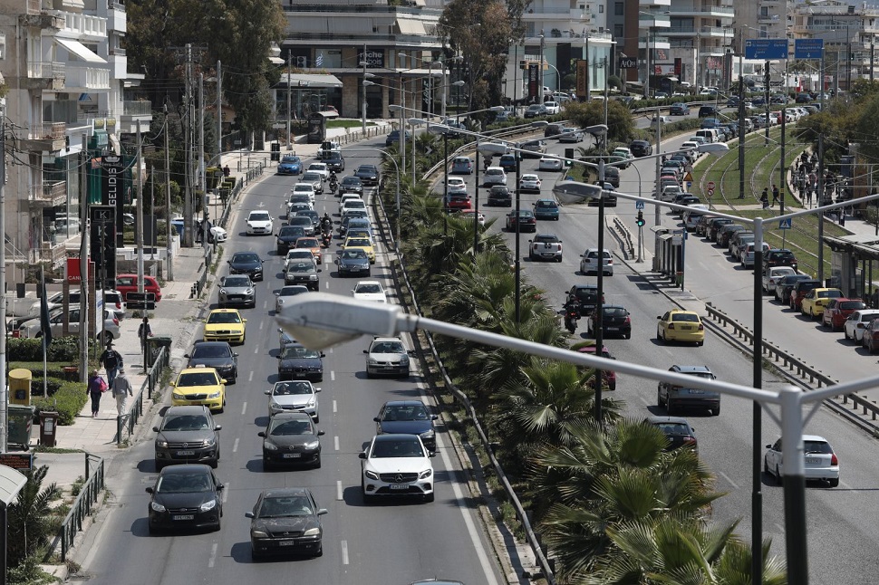 Κορωνοϊός : Η Αττική «δεινοπαθεί» – Δείτε την κατανομή των κρουσμάτων στο Λεκανοπέδιο