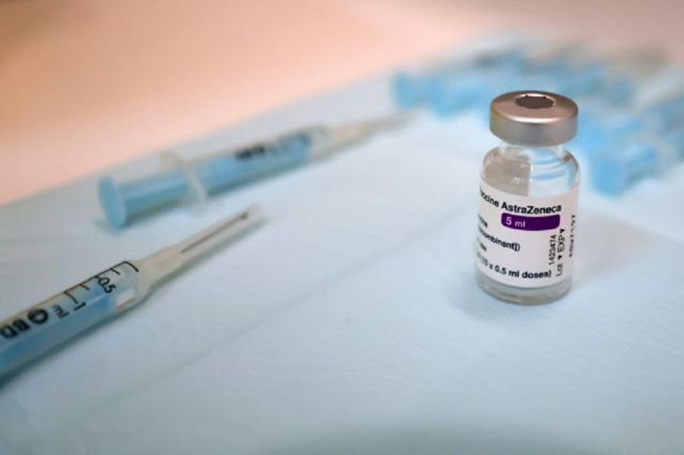 Επιβεβαιώθηκε ο δεύτερος θάνατος που συνδέεται με το εμβόλιο της AstraZeneca