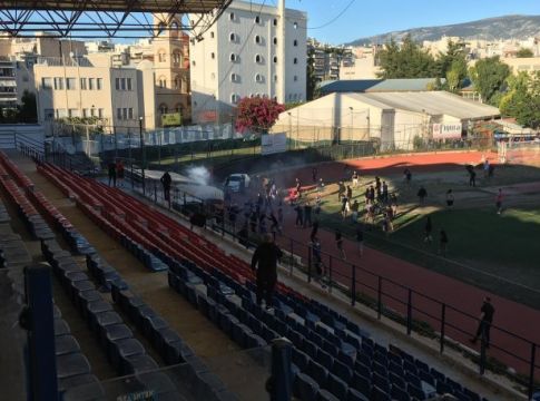 Χούλιγκαν συνελήφθη με όπλο στα επεισόδια της Νέας Σμύρνης!