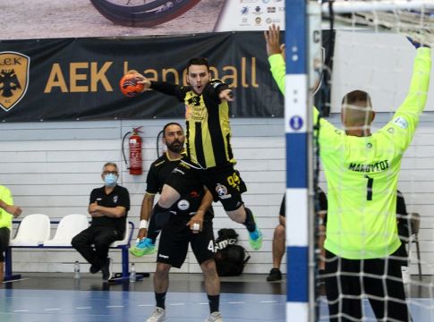 Αναβλήθηκε ο πρώτος τελικός της ΑΕΚ με την Ίσταντς