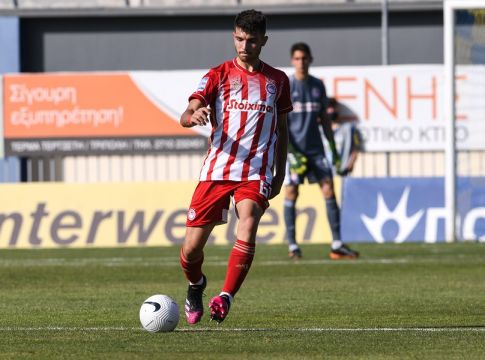 Ολυμπιακός: Έγραψε ιστορία στην Τρίπολη ο Καλογερόπουλος