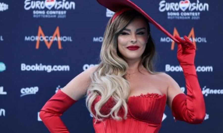 Eurovision : Όταν η εκπρόσωπος της Αλβανίας… έδειρε δύο Ελληνίδες