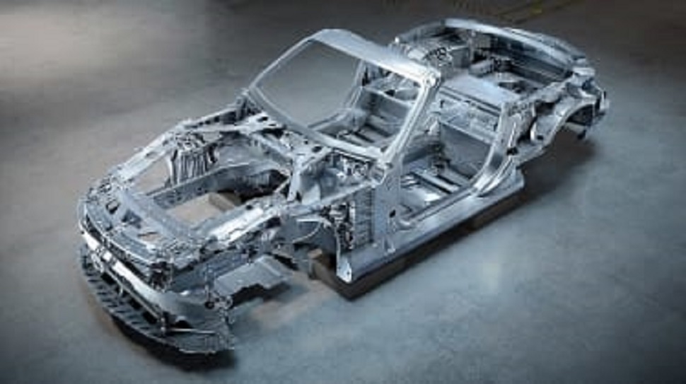Mercedes- AMG SL: H αβάσταχτη ελαφρότητα του… πλαισίου
