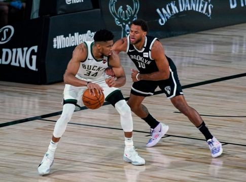 LIVE: Μιλγουόκι Μπακς – Μπρούκλιν Νετς