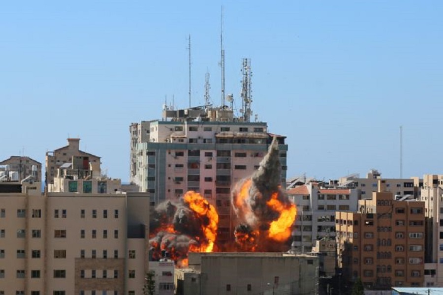 Γάζα: «Μέσα σε δύο δευτερόλεπτα εξαφανίστηκαν όλα» – Δημοσιογράφοι περιγράφουν τον βομβαρδισμό ΜΜΕ