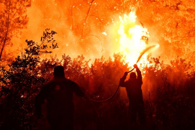 Πολύ υψηλός κίνδυνος πυρκαγιάς και την Παρασκευή – Ποιες περιοχές είναι στο «πορτοκαλί»