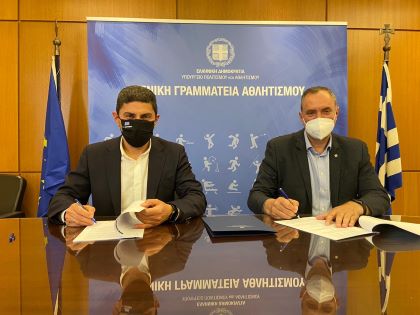 Προγραμματική Σύμβαση με τον Δήμο Τυρνάβου υπέγραψε o Υφυπουργός Αθλητισμού