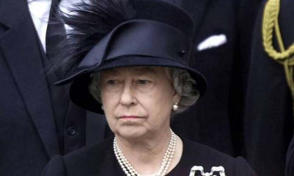 Βασίλισσα Ελισάβετ: Η μεγάλη αλλαγή στα social media μετά τον θάνατο του πρίγκιπα Φίλιππου (pics)
