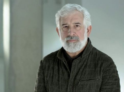 Ο Μπιμπίλας «κρέμασε» τον Φιλιππίδη