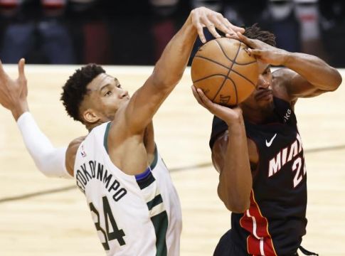 Τα καλύτερα του Γιάννη στο GAME 3 κόντρα στους Χιτ (vid)