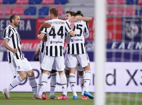 Χιτσκοκικό φινάλε στην Ιταλία – Στο Champions League Γιούβε και Μίλαν, μυθική «αυτοκτονία» για Νάπολι! (pic+vids)