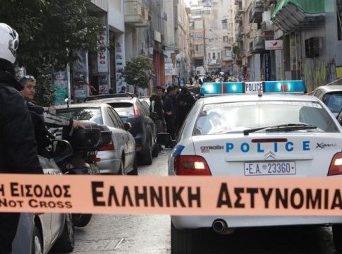 Θρίλερ στα Γλυκά Νερά: Σοκάρουν οι λεπτομέρειες του φονικού – Τα πρώτα λόγια του συζύγου στους αστυνομικούς