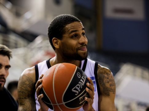 Ο Λοβ έγινε ο πρώτος στις βολές στην ιστορία του ΠΑΟΚ