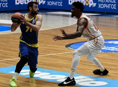 Μάντζαρης: «Τελικός με Προμηθέα, πρέπει να τα καταφέρουμε»