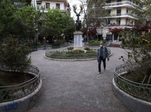 Σύψας: Πότε θα βγάλουμε τις μάσκες – Πότε θα τελειώσει οριστικά η πανδημία (vid)