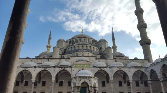 Μεγάλη γκάφα από τον ΠΑΟΚ: Έβαλε το Μπλε Τζαμί της Κωνσταντινούπολης σε ανάρτηση για την Άλωση (pic)