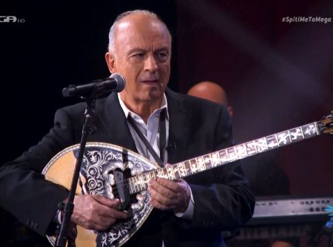 Θανάσης Πολυκανδριώτης: Ο Στράτος Διονυσίου ήταν η ψυχή του λαϊκού τραγουδιού (vid)