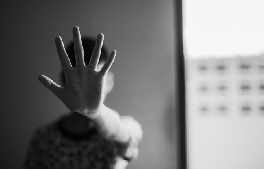 Σεξουαλική παρενόχληση ανήλικης: Ο πατέρας της 11χρονης περιγράφει πως ανακάλυψε τι συμβαίνει