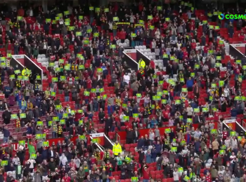 Επέστρεψαν οι οπαδοί της Γιουνάιτεντ στο «Old Trafford» (vid)