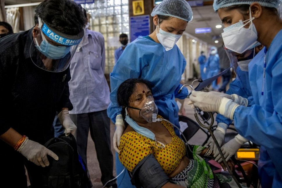 Ινδία: 483 θάνατοι και πάνω από 35.000 κρούσματα κορωνοϊού σε 24 ώρες