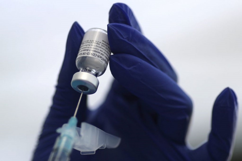 Κορωνοϊός: Τι ποσοστό των Ελλήνων πρέπει να εμβολιαστεί για να τεθεί υπό έλεγχο η πανδημία
