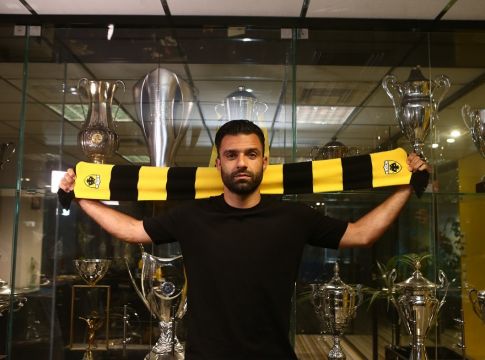 Τζαβέλλας: «Όλοι στην ομάδα μού έδειξαν ότι με ήθελαν πολύ» (vid)