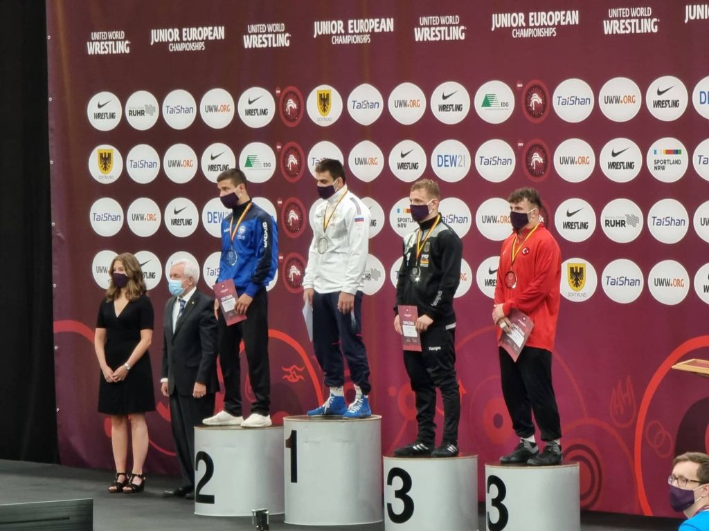 Πάλη: «Ασημένιος» ο Κουγιουμτσίδης στο Ευρωπαϊκό πρωτάθλημα