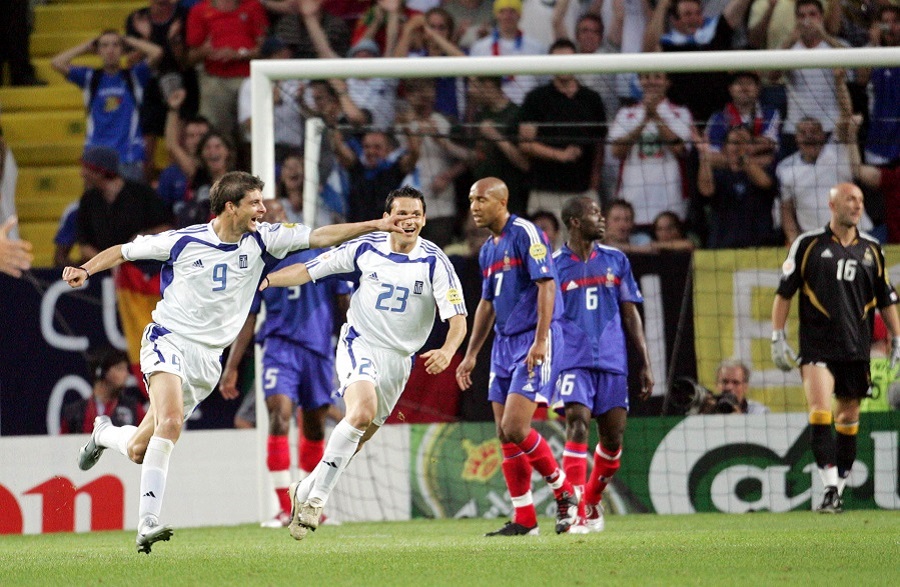 Euro 2004: Όταν ο Χαριστέας… ξέραινε τους Γάλλους (vid)