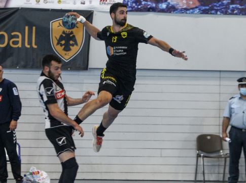 Με το… δεξί η ΑΕΚ στα Play Off, 30-26 τον ΠΑΟΚ