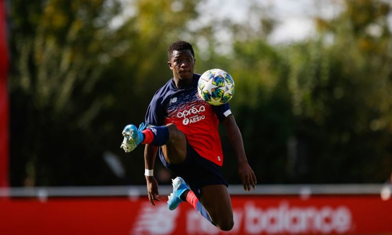 Αγκιμπού Καμαρά: Το διαμάντι της Λιλ στο κόκκινο ραντάρ | to10.gr