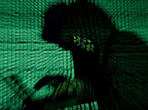 Βόμβα από ΑΔΑΕ για τις παρακολουθήσεις υπόπτων – Στον αέρα επιχειρήσεις ετών