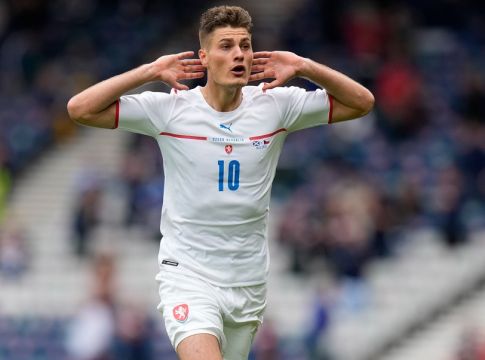 Ο Σικ και άλλες 10 «αρρωστημένες» γκολάρες σε Euro (vids)