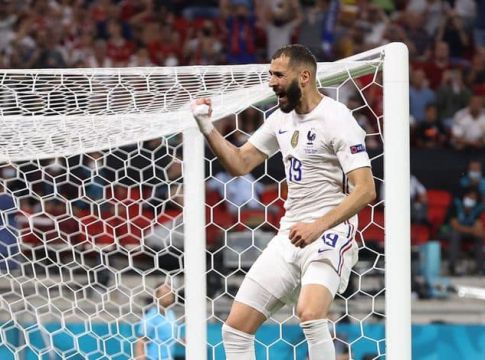 Πλασεδάρα από τον Μπενζεμά, 2-1 η Γαλλία (vid)