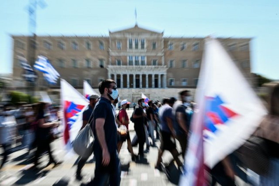 Σε εξέλιξη οι απεργιακές συγκεντρώσεις ενάντια στο εργασιακό νομοσχέδιο – Ποιοι δρόμοι είναι κλειστοί